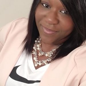 Meet your Posher, Stacy